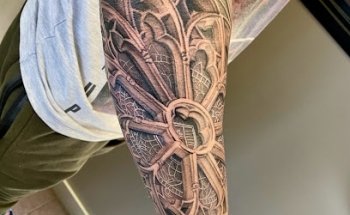 Ronin Tattoo