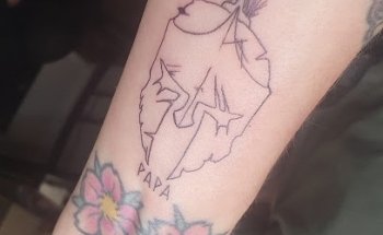 Rockabillink Tattoo y Piercing