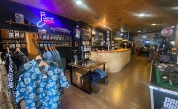 Custom Culture Shop