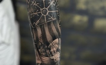 GHOST TATTOO SHOP