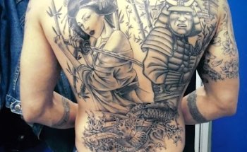 Tattoo Piercing Mago