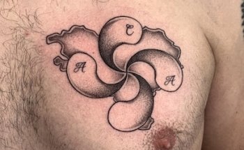 SIETE MARES TATTOO