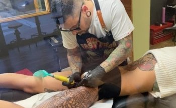 Enekas Tattoo